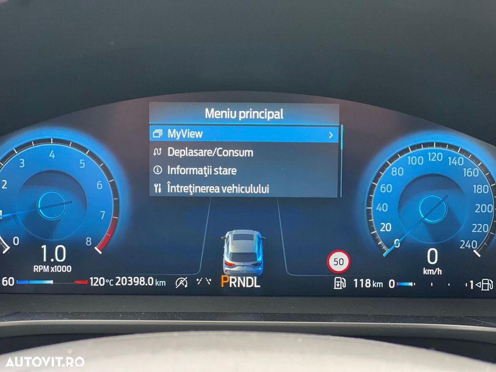 Ford Kuga - 25
