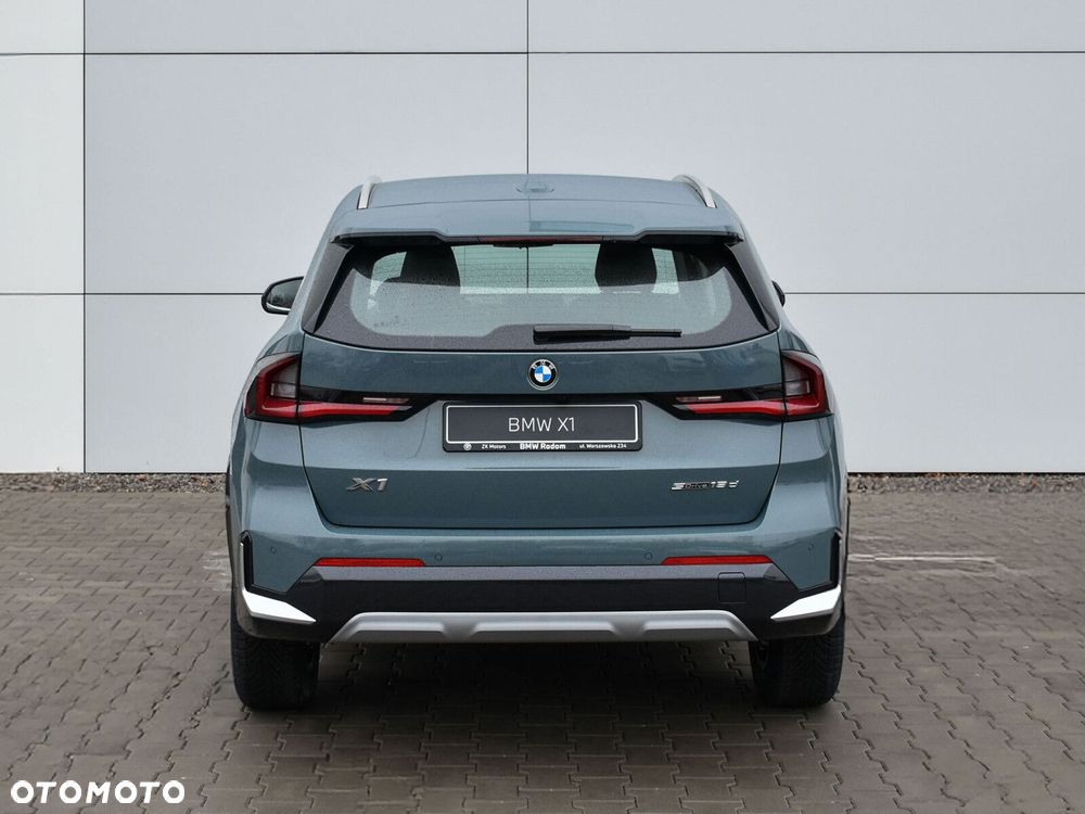 BMW X1 - 11
