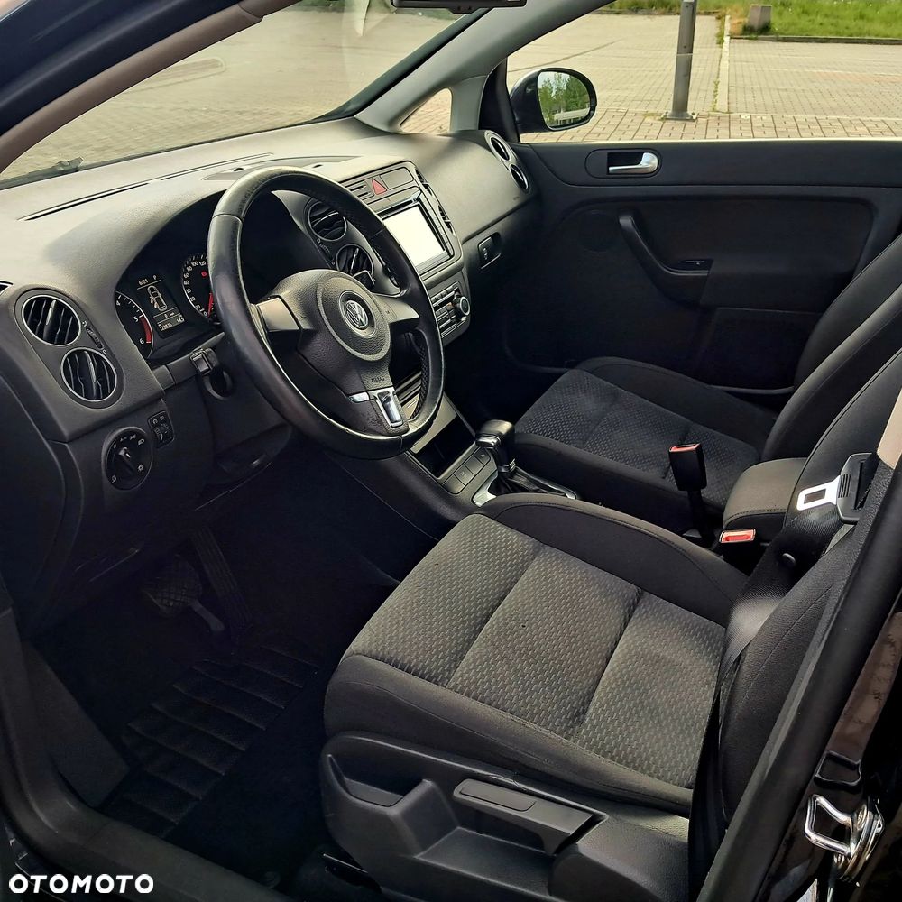 Volkswagen Golf Plus - 10
