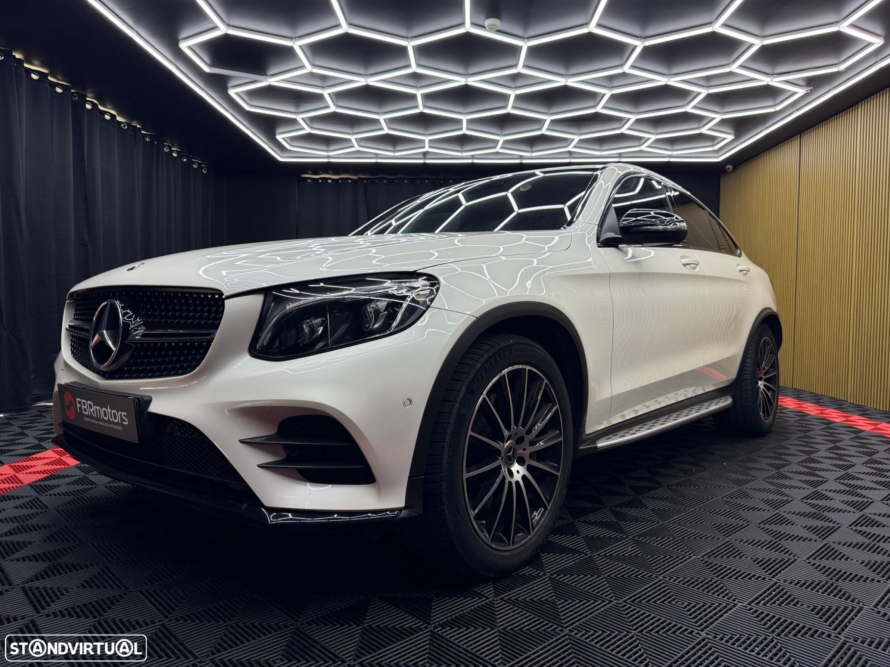 Mercedes-Benz GLC 250 d Coupé AMG Line 4-Matic - 4