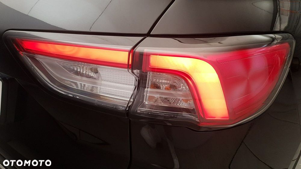 Ford Kuga - 16