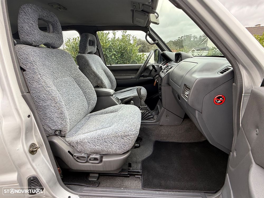 Mitsubishi Pajero 2.8 TD GLS ABS - 21