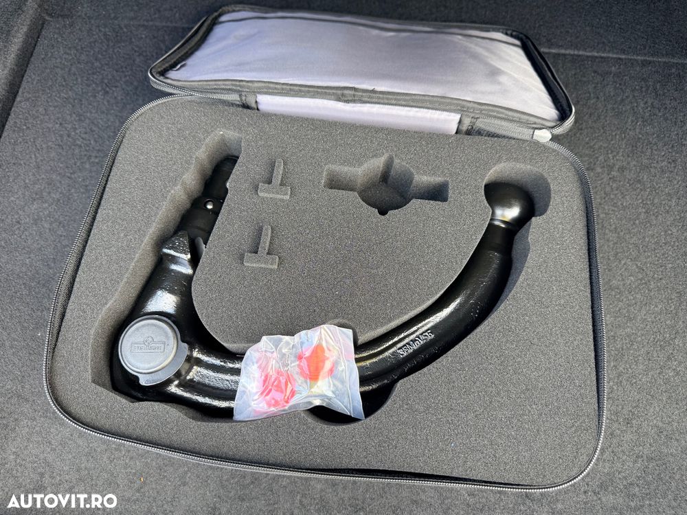 Tesla Model 3 - 13