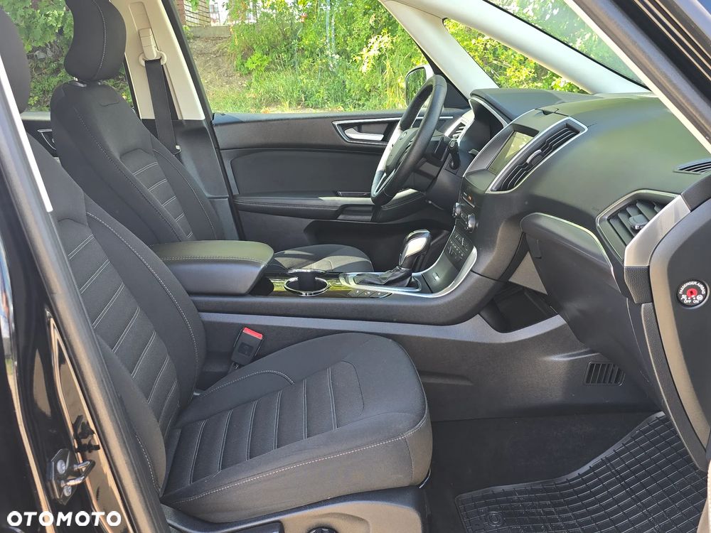 Ford Galaxy - 16