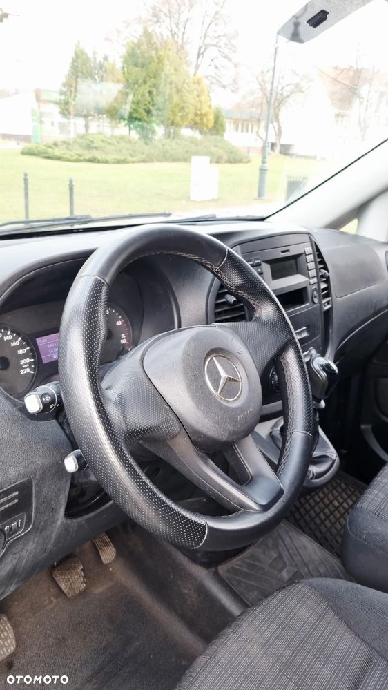 Mercedes-Benz Vito - 10