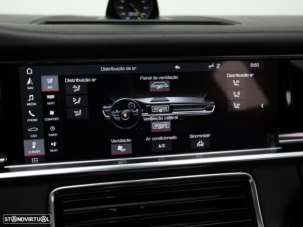 Porsche Panamera 4 E-Hybrid - 40