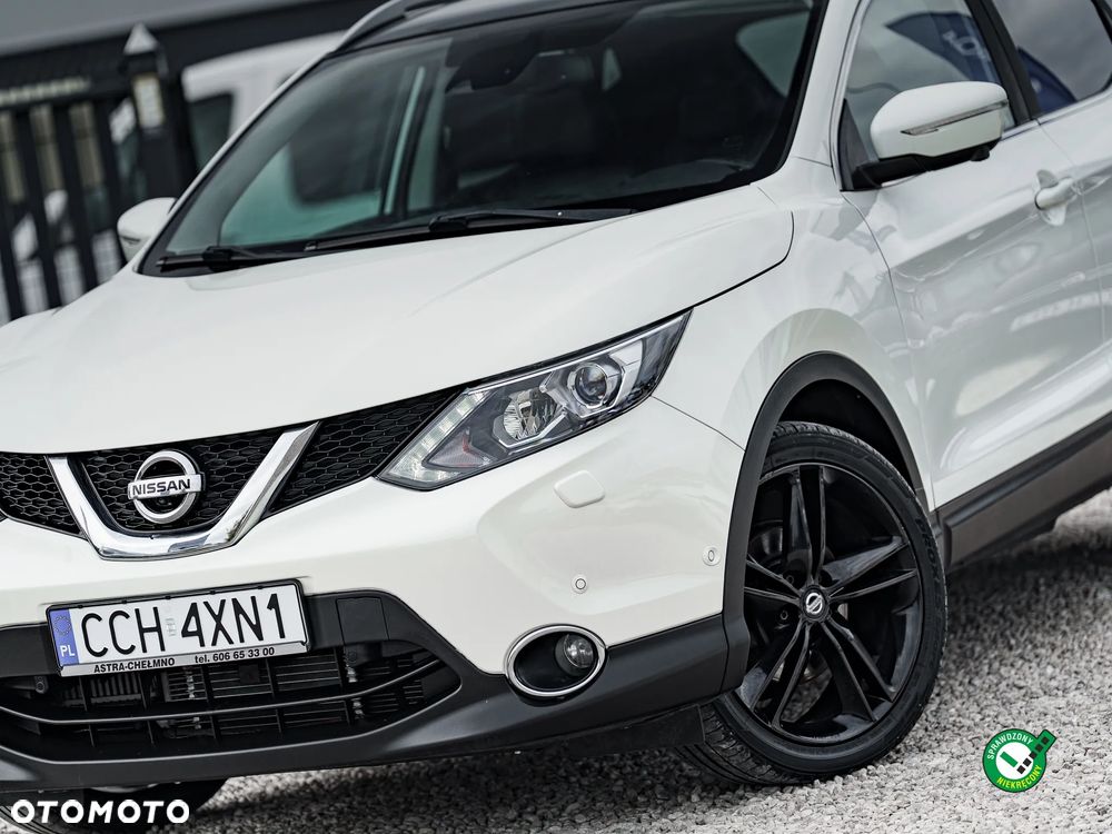 Nissan Qashqai 1.6 dCi Xtronic TEKNA+ - 10