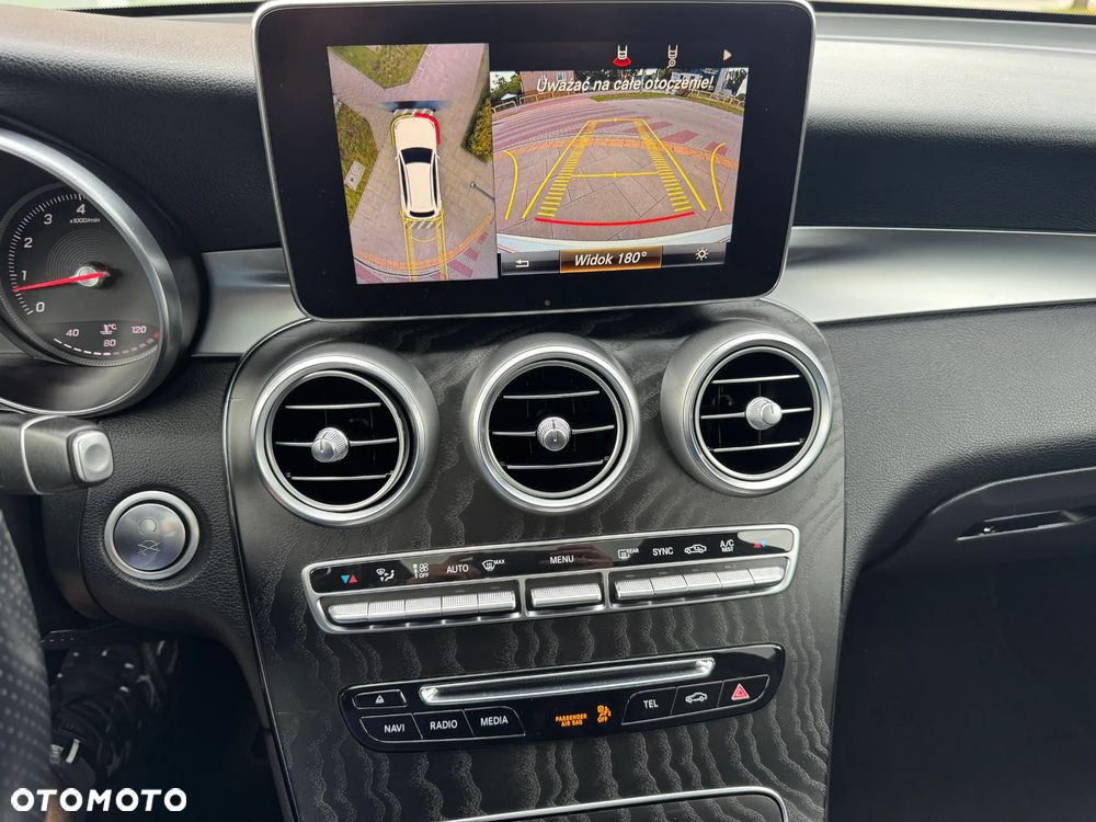 Mercedes-Benz GLC 300 4-Matic - 7