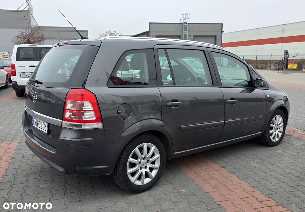 Opel Zafira 1.6 Innovation 110 Jahre - 4