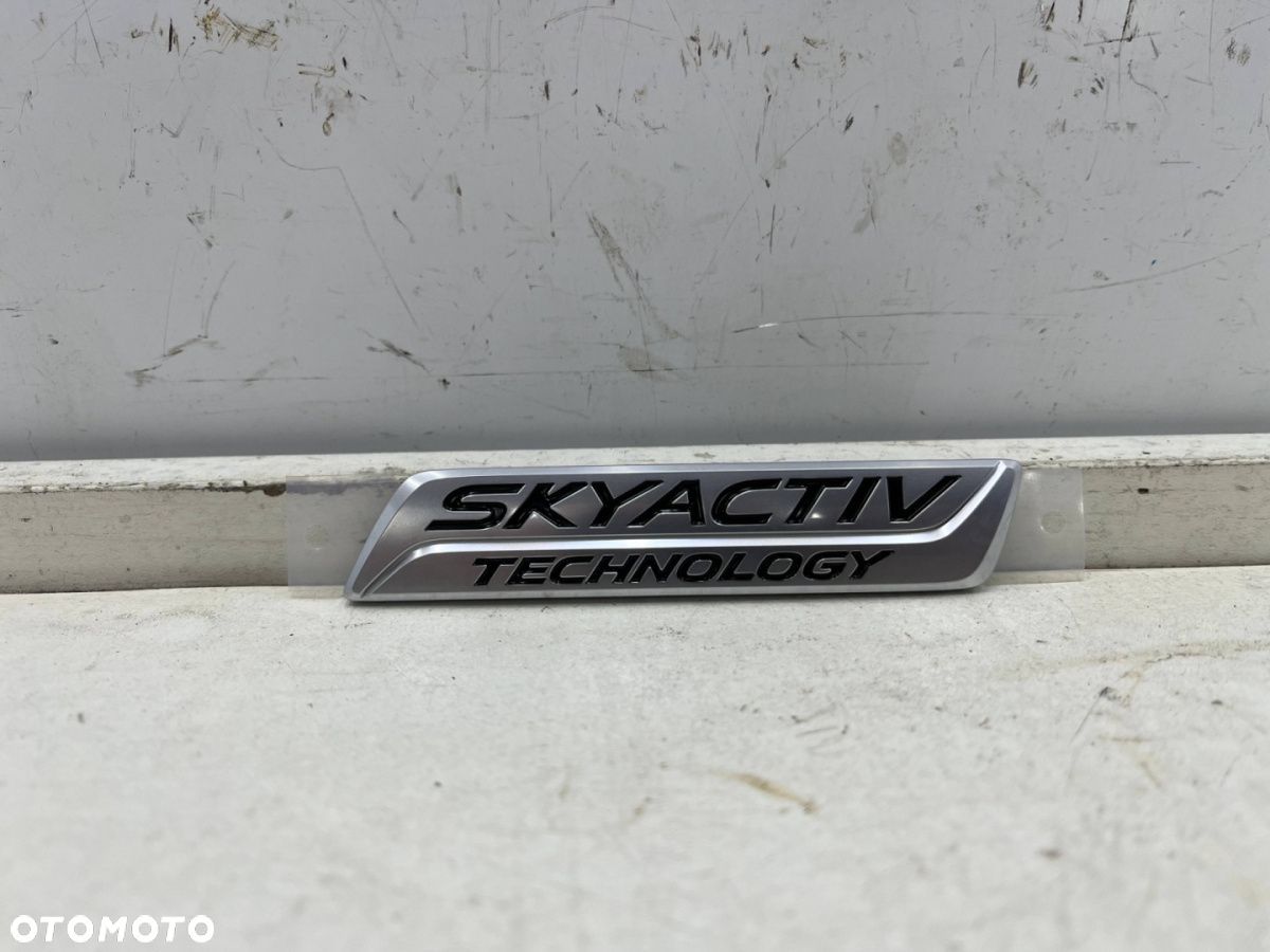 Znaczek Mazda CX-5 II CX5 II 17r. Emblemat Skyactiv Technology napis na klapę NOWY 110x21mm. ORYGNAL - 1