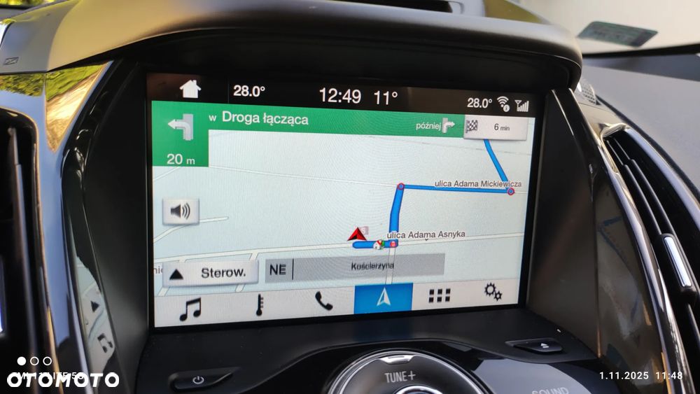 Ford Escape 2.0 EcoBoost AWD Titanium - 11