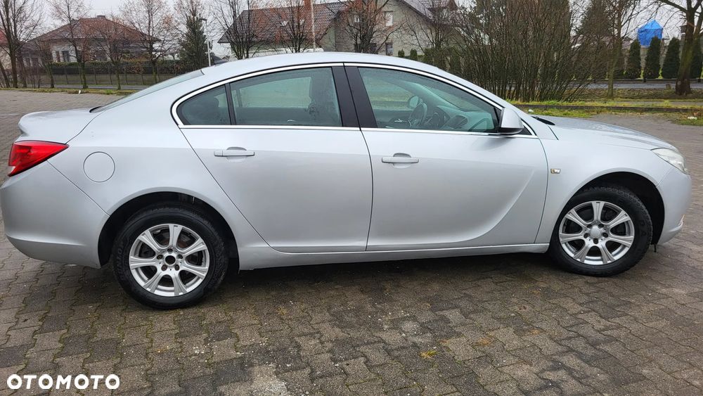 Opel Insignia - 13