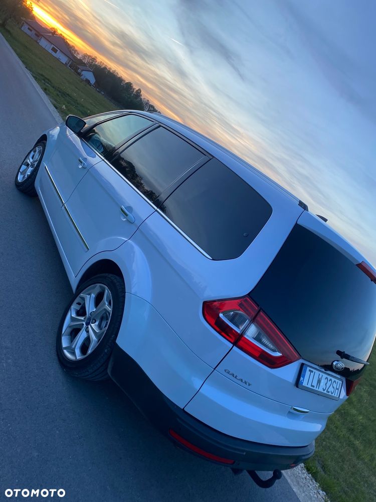 Ford Galaxy 2.0 TDCi Titanium - 13