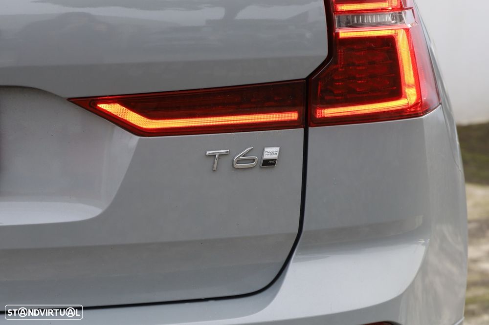 Volvo XC 60 2.0 T6 PHEV Core AWD - 30