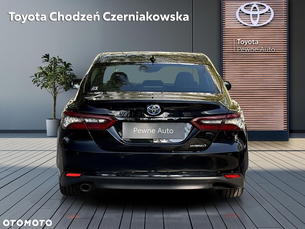 Toyota Camry 2.5 Hybrid Executive CVT - 10
