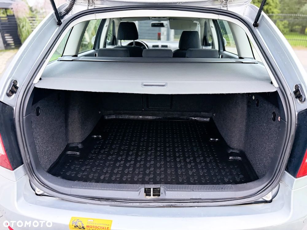 Skoda Octavia 2.0 TDI DPF Ambiente - 19