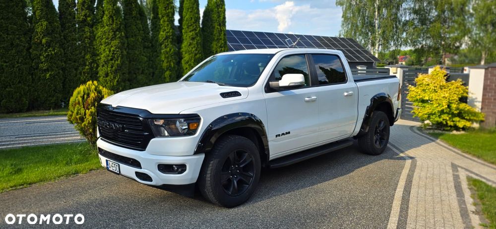 RAM 1500 - 12