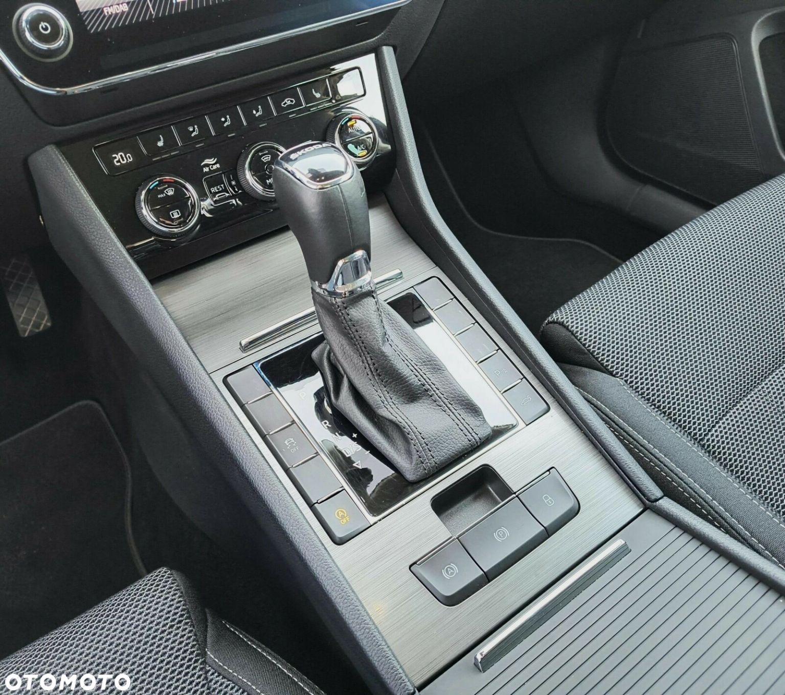 Skoda Superb 2.0 TSI Style DSG - 21