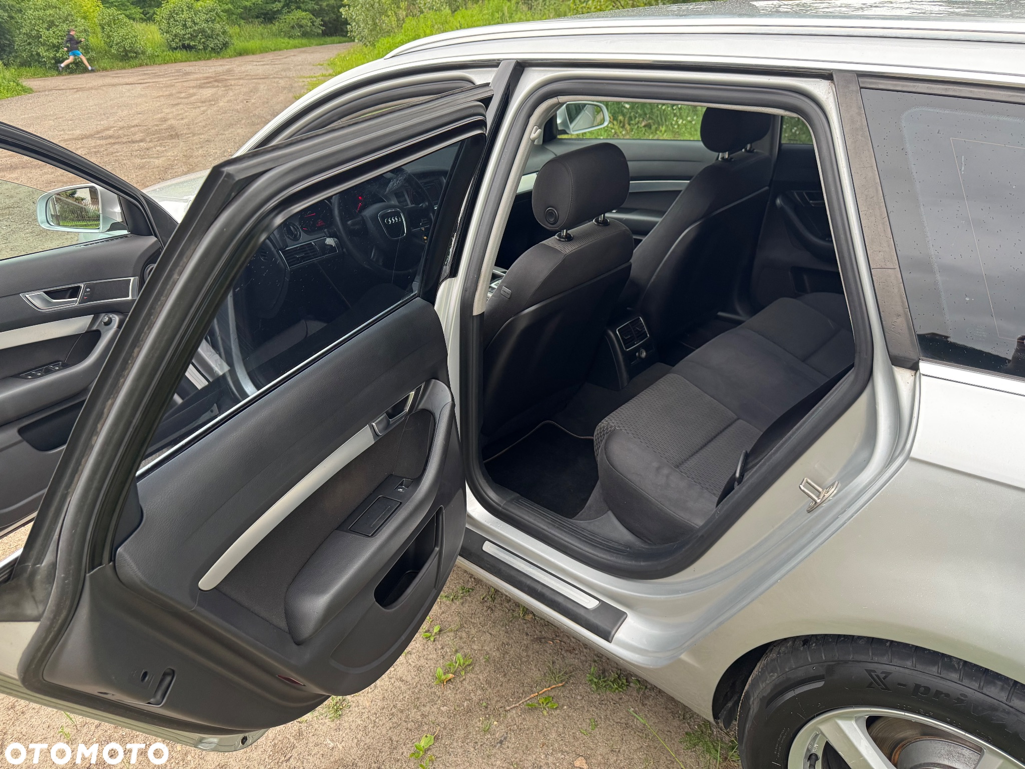 Audi A6 Avant 2.0 TDI - 9