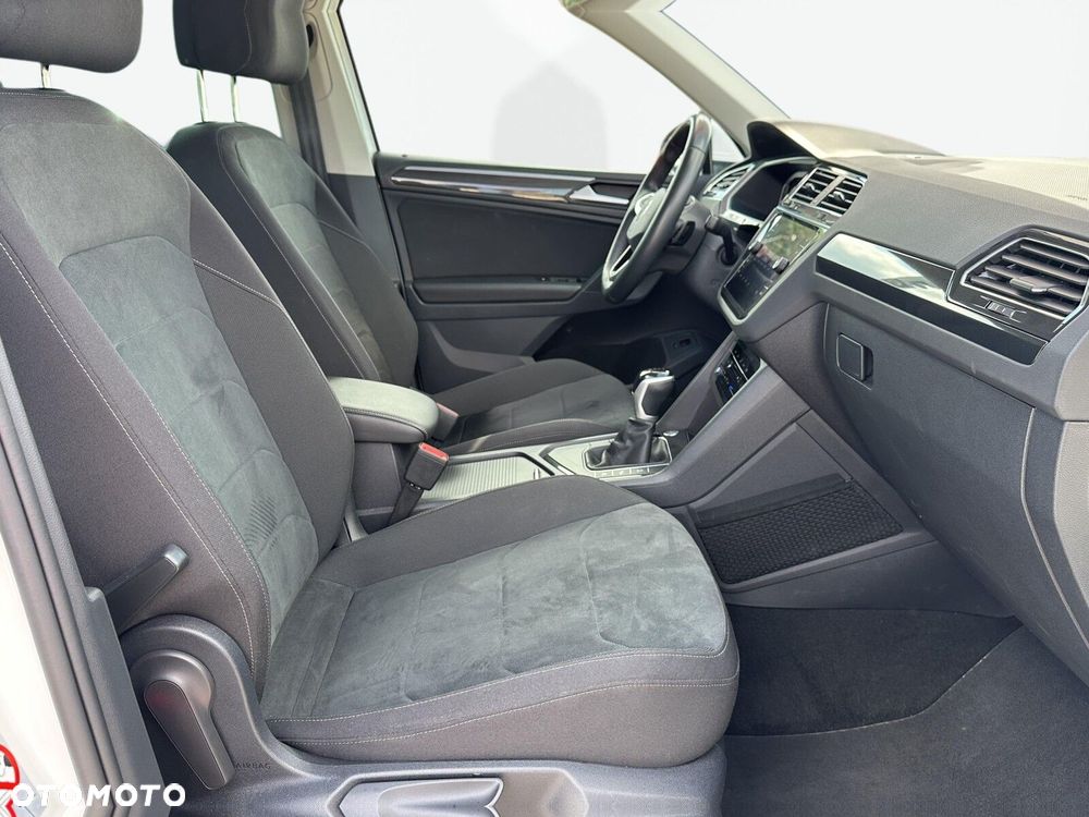 Volkswagen Tiguan 1.5 eTSI Elegance DSG - 15