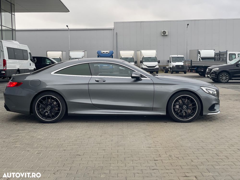 Mercedes-Benz S 500 4MATIC Aut - 11