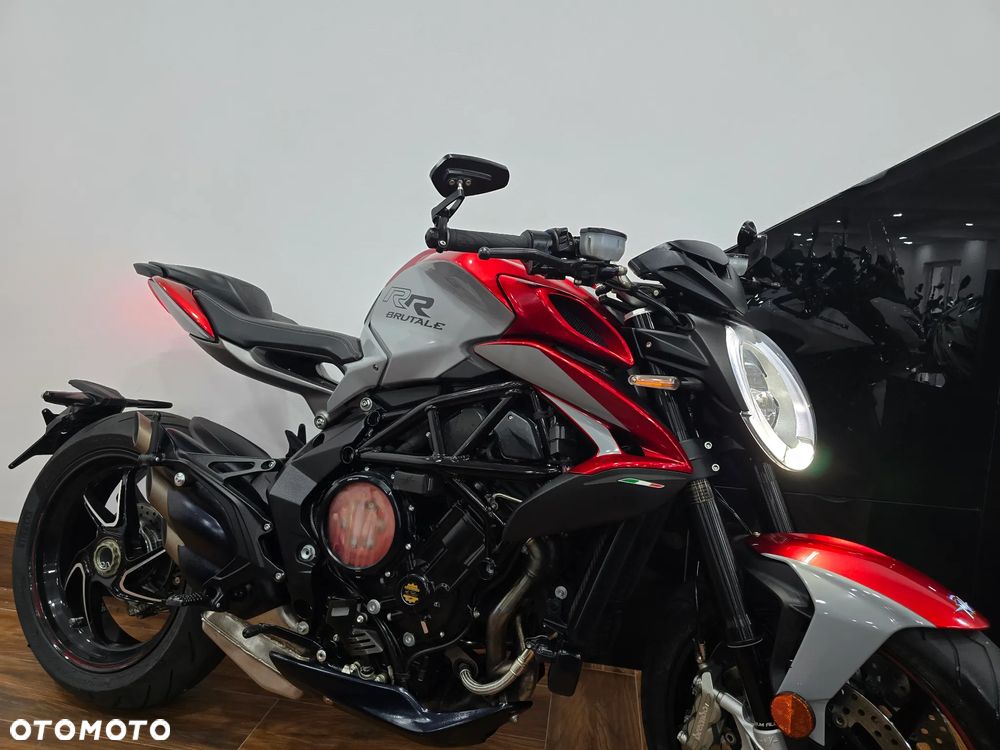 MV AGUSTA Brutale - 40