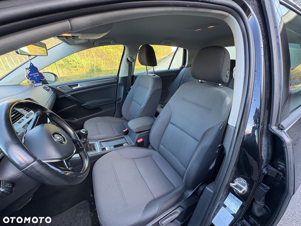 Volkswagen Golf 1.6 TDI BlueMotion Technology Comfortline - 6