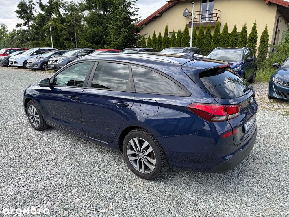 Hyundai i30 1.6 CRDI Trend - 17