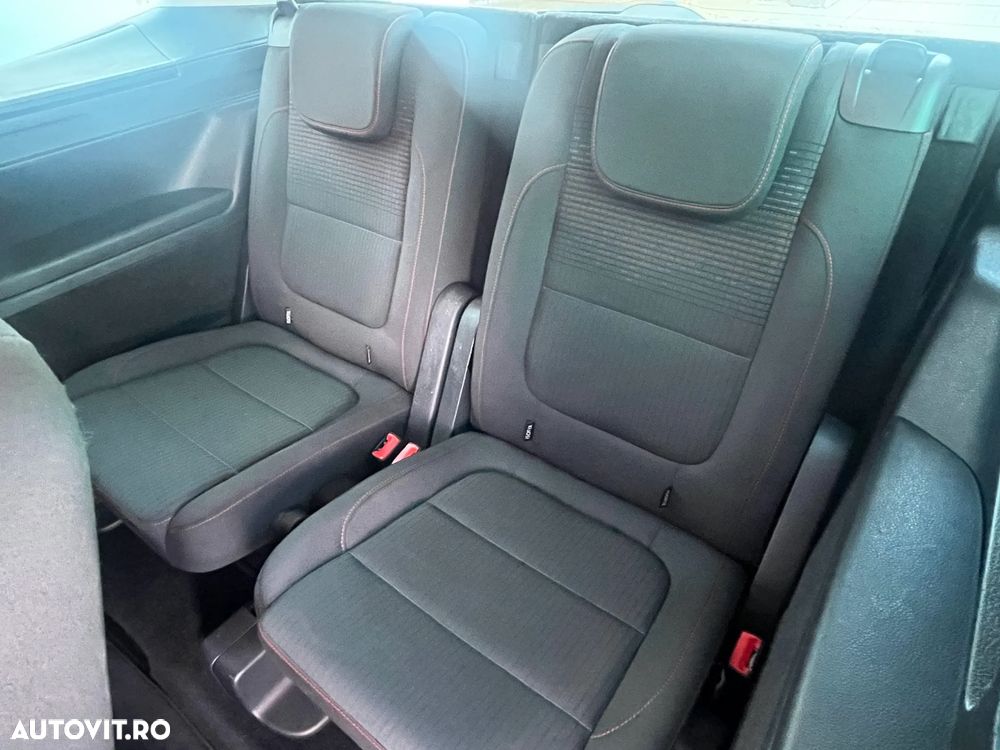 Volkswagen Sharan - 16