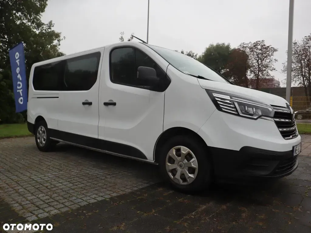 Renault Trafic - 2