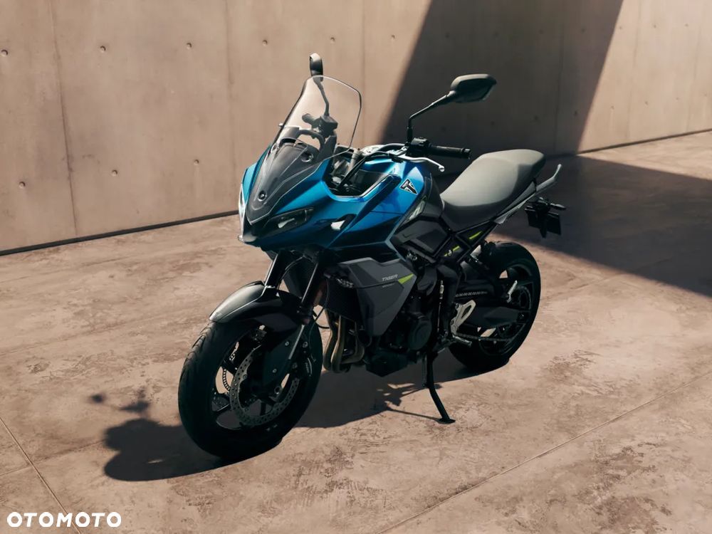 Triumph Tiger - 11