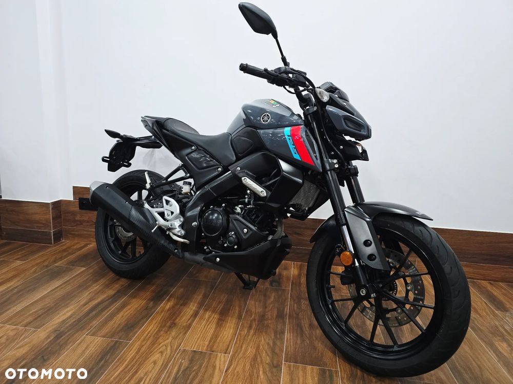 Yamaha MT - 3