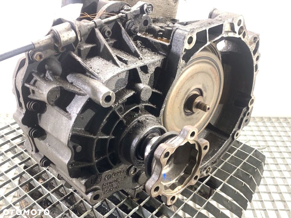 SKRZYNIA BIEGÓW  AUDI A3 (8P1) 2003 - 2013 2.0 TDI 125 kW [170 KM] olej napędowy 2006 - 2012 HYC - 4