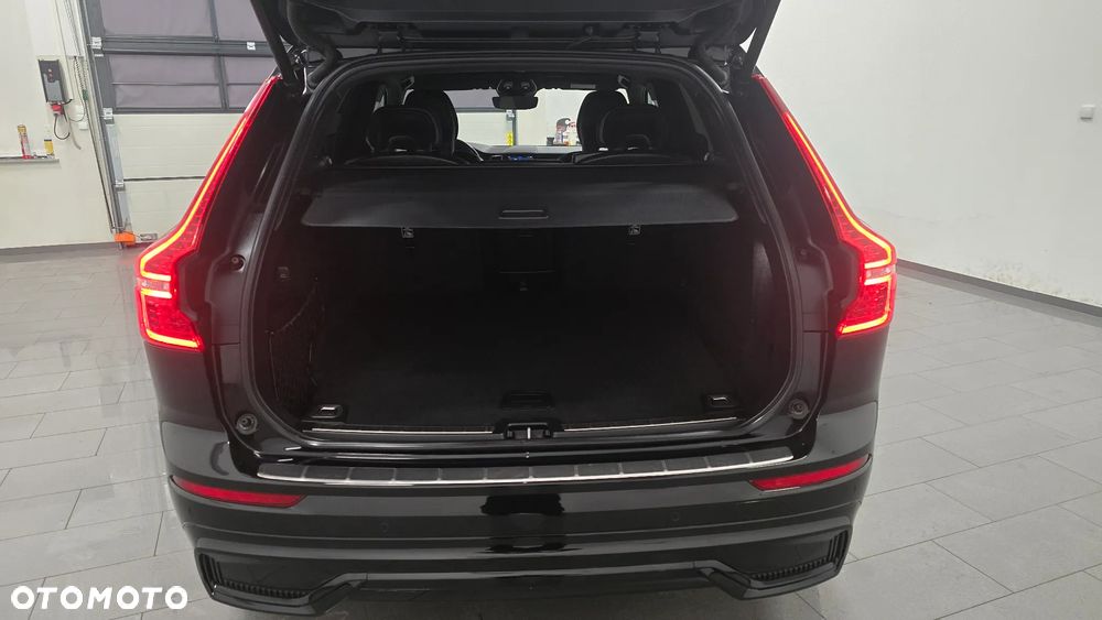 Volvo XC 60 B4 D Plus Dark - 9