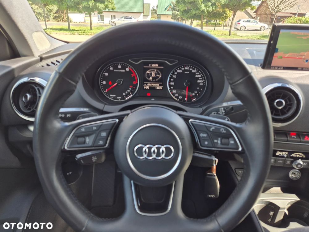 Audi A3 Limousine 35 TFSI S tronic S line - 17