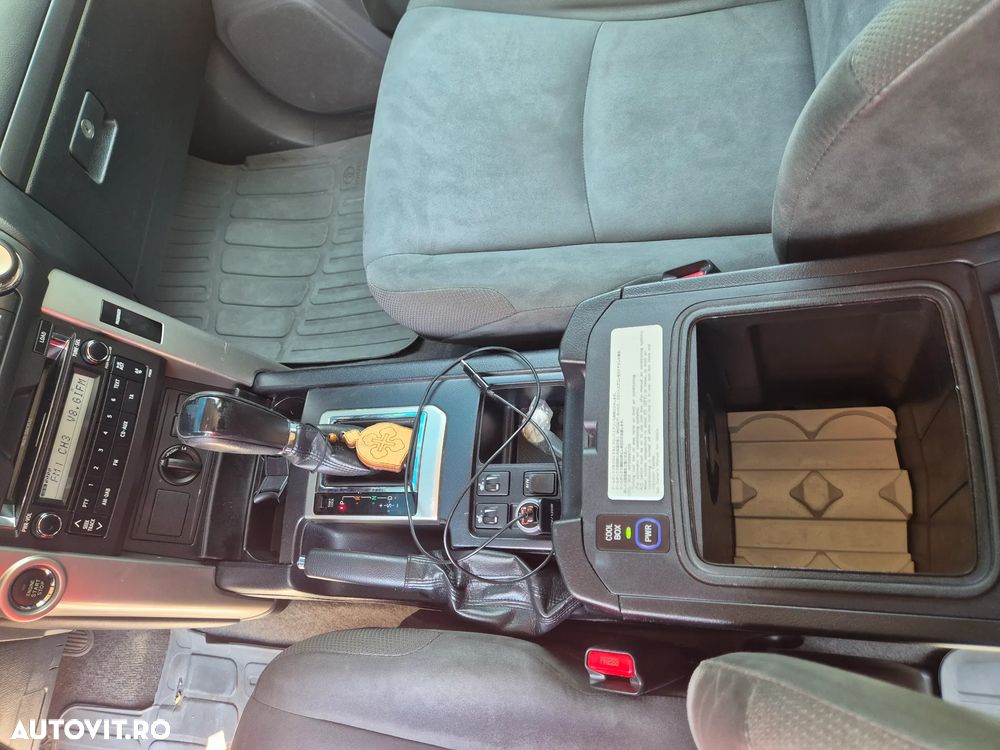 Toyota Land Cruiser 3.0 D-4D Automatik Executive - 4