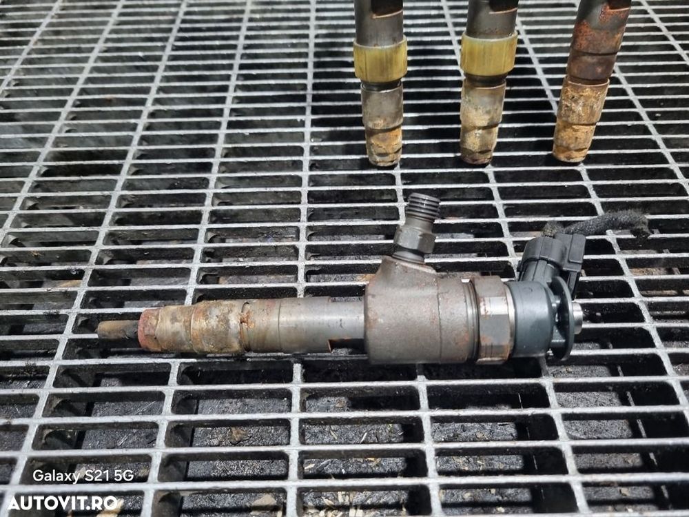 Injector Ford EcoSport II 1.5 TDCI 2013 - 2017 90CP UGJE Euro5 (1433) Diesel 0445110489 - 3