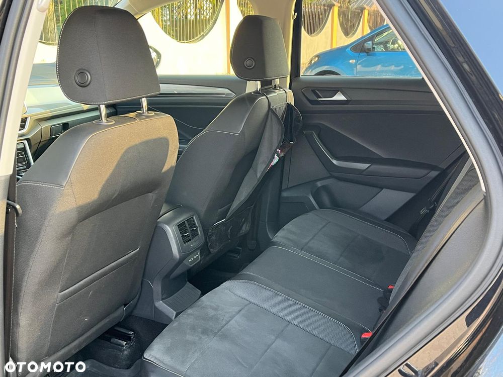 Volkswagen T-Roc 1.5 TSI Style DSG - 27