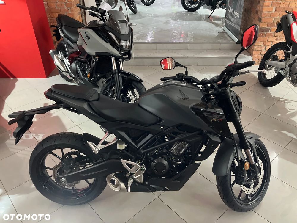 Honda CB - 3