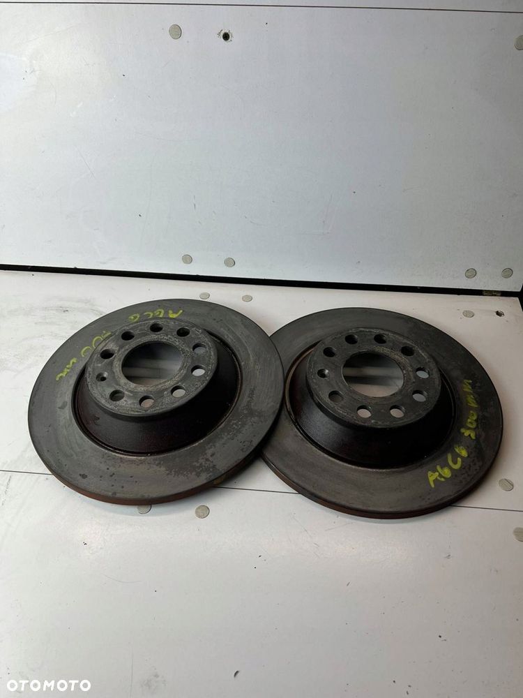 Tarcza hamulca tylnego 300mm Audi A6 S6 C6 4F 2010 TYŁ KOMPLET - 1