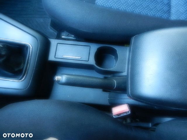 Ford Mondeo 1.8 Trend X - 13