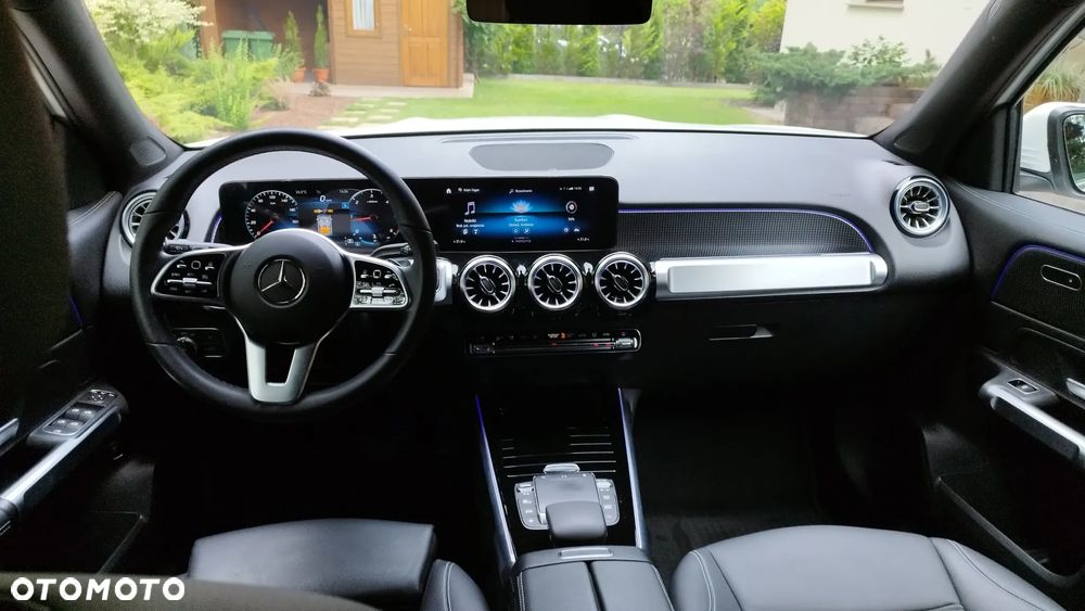 Mercedes-Benz GLB 200 d Progressive 8G-DCT - 10