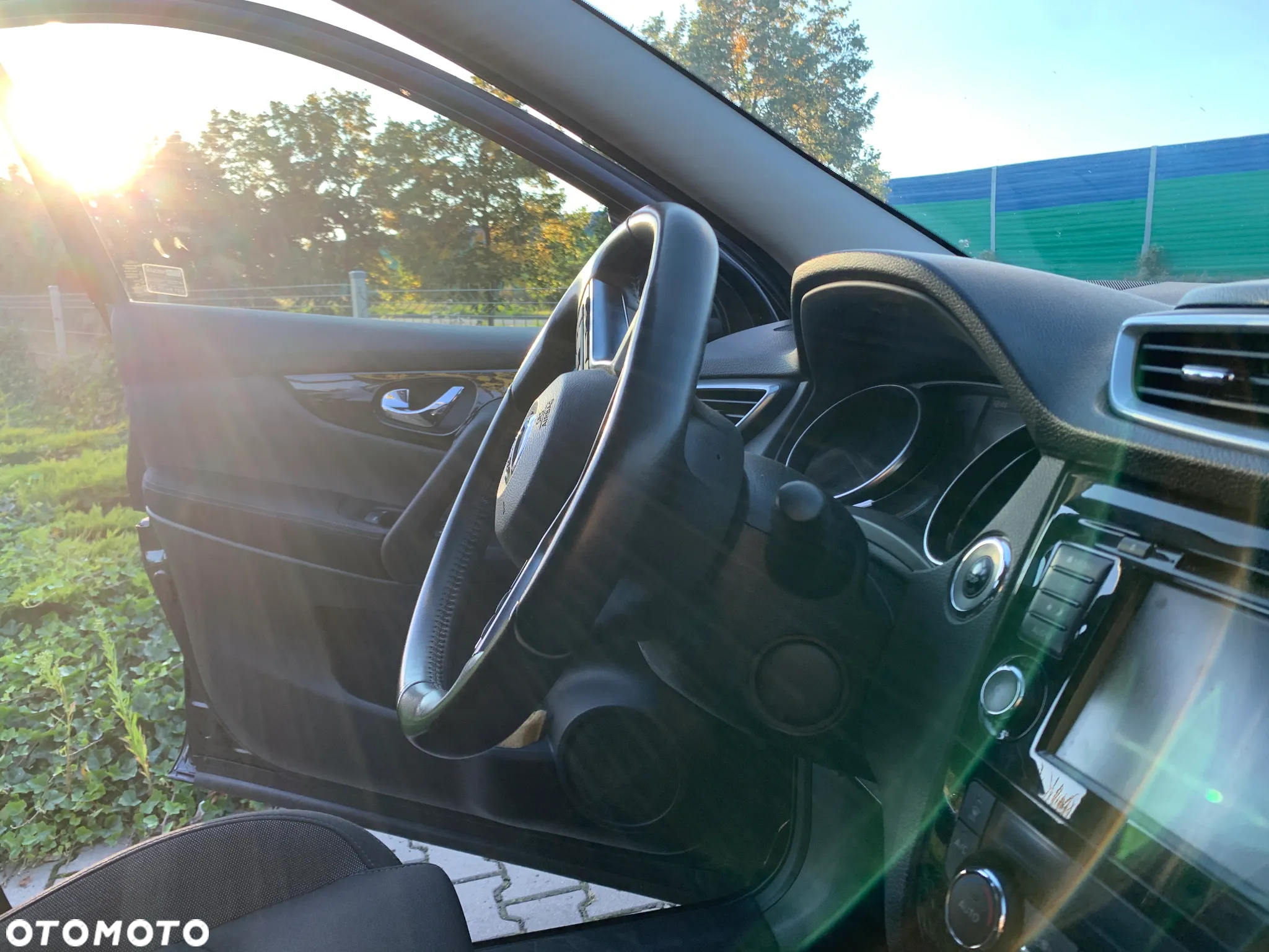 Nissan Qashqai 1.3 DIG-T N-Connecta - 12