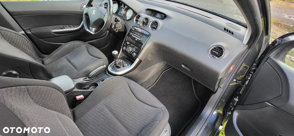 Peugeot 308 - 6