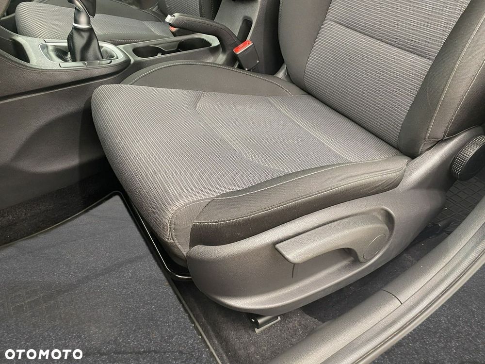 Hyundai i30 - 18