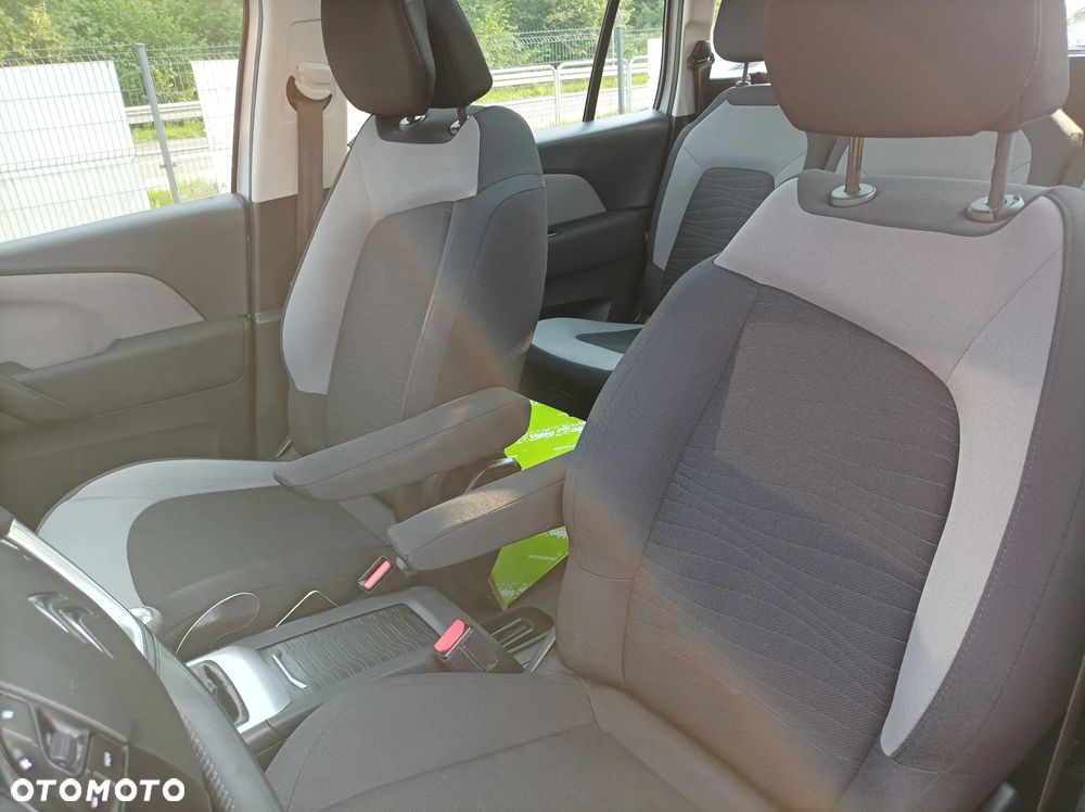 Citroën C4 Grand Picasso 1.6 e-HDi Attraction - 19
