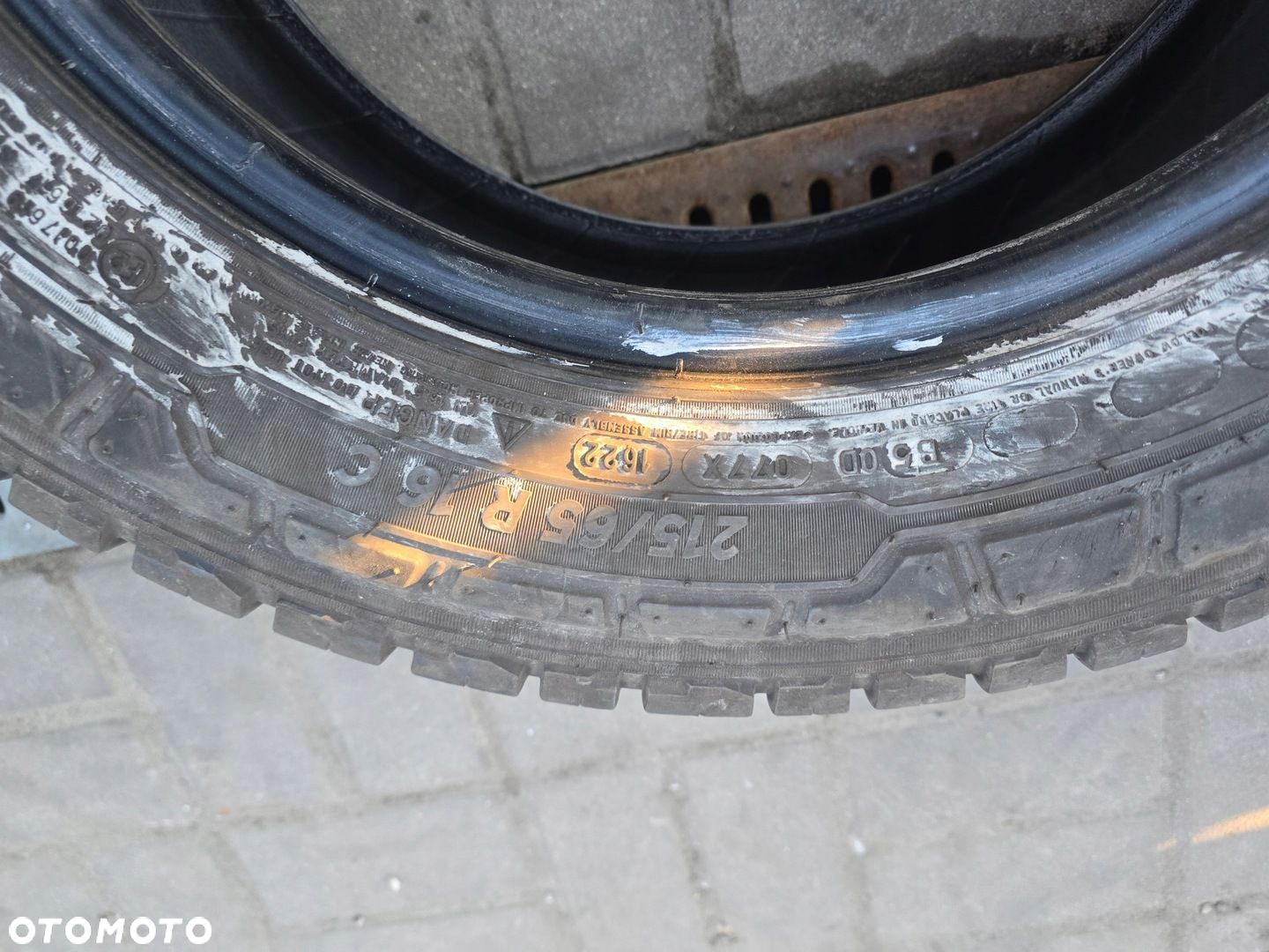 MICHELIN AGILIS CROSSCLIMATE 215/65R16C 109/107T 4X 22R - 8