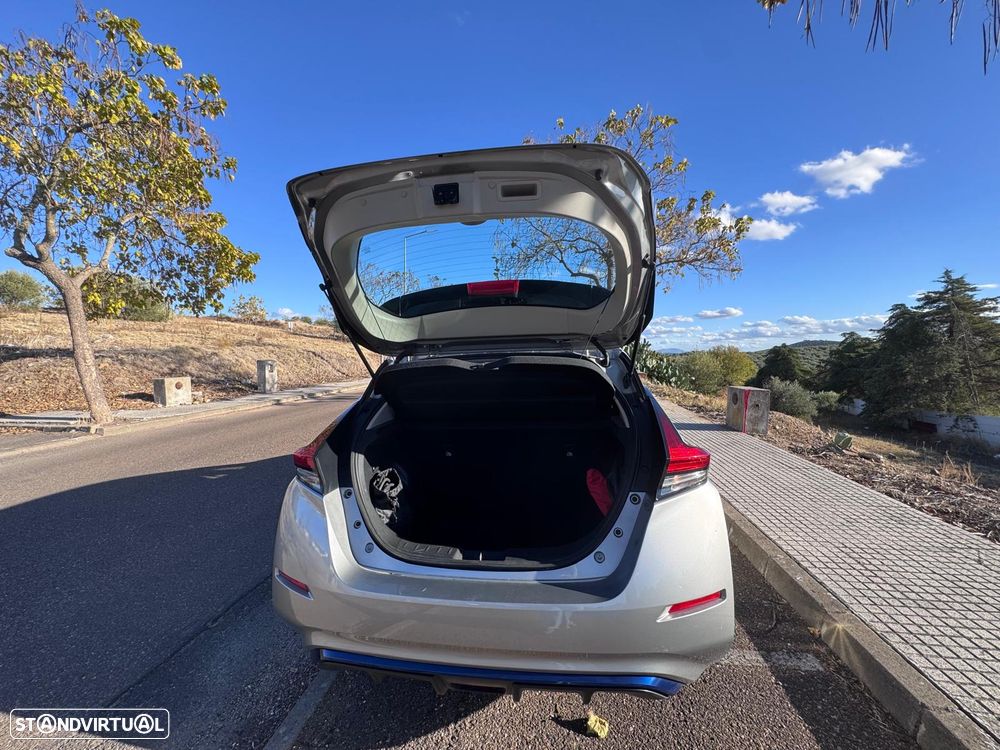 Nissan Leaf - 15