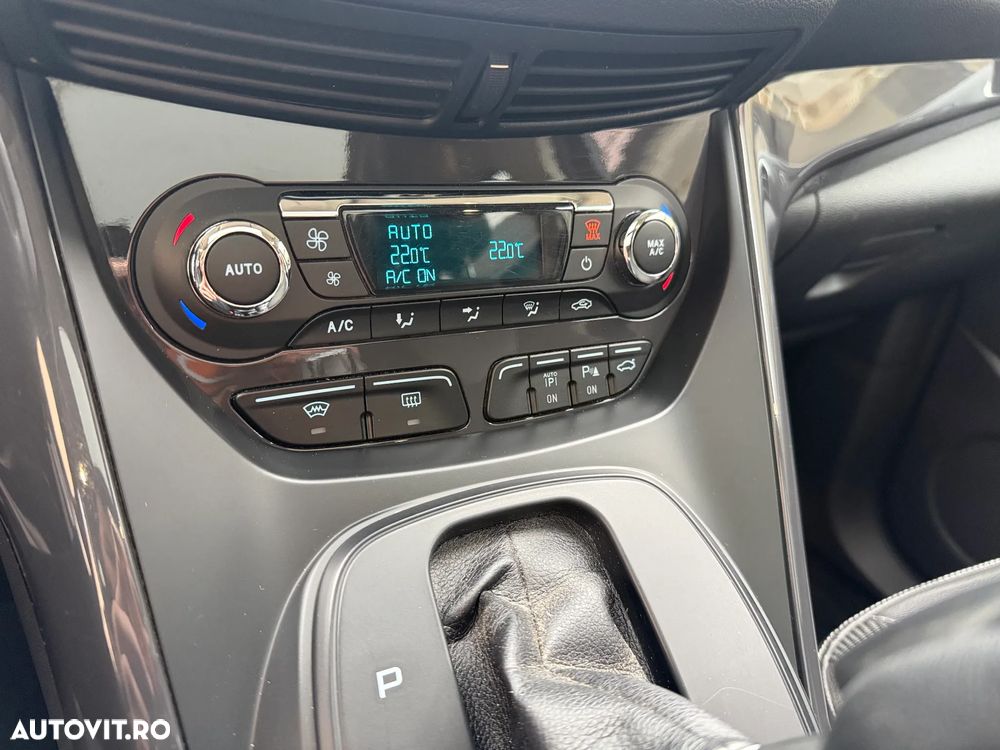 Ford Kuga 2.0 TDCi 4x4 Aut. SYNC - 11