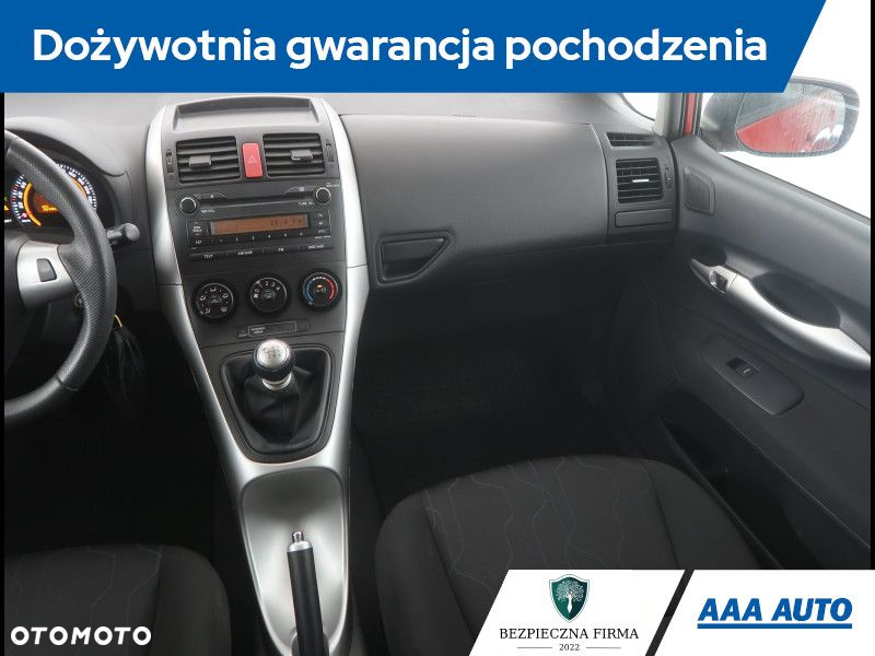 Toyota Auris - 9